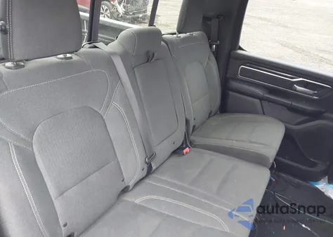 2019 Ram 1500 Big Horn/Lone Star 4X4 5'7 Box z USA, uszkodzony, nr VIN 1C6SRFFT6KN587871